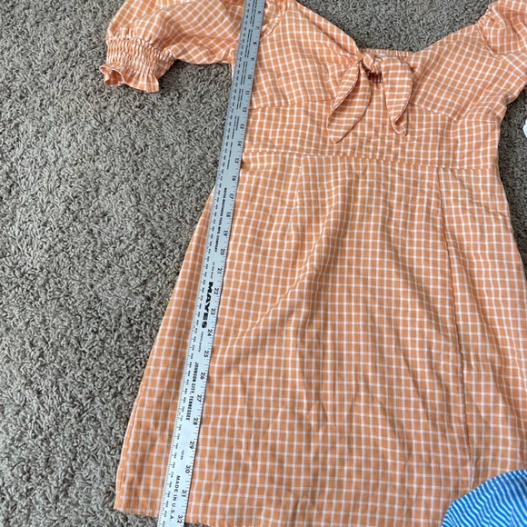 NWT Altar'd State Gingham Puff Sleeve Tie Front Mini Dress Apricot size L - Picture 11 of 14